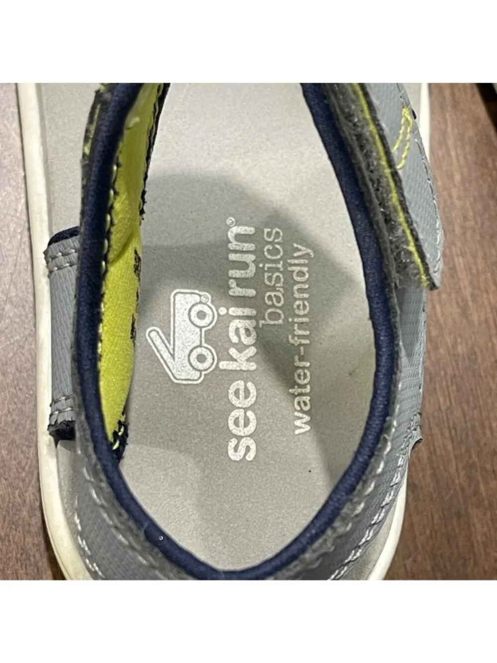 See Kai Run Basics Logan Sandals Toddler Size 10 Gray Adjustable Hook‎ and Loop
